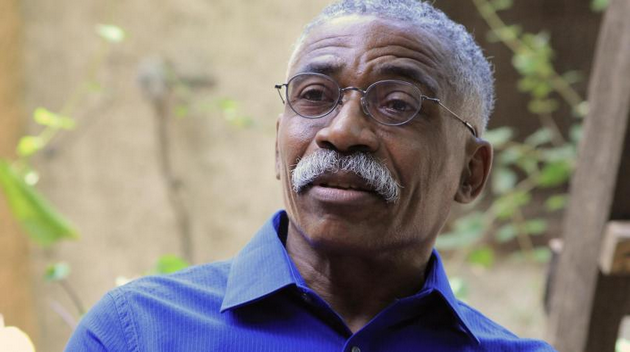 Le sénateur Patrice Dumont affirme être de plus en plus attaché aux principes légaux